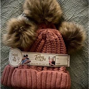 Mini & me winter hats💕